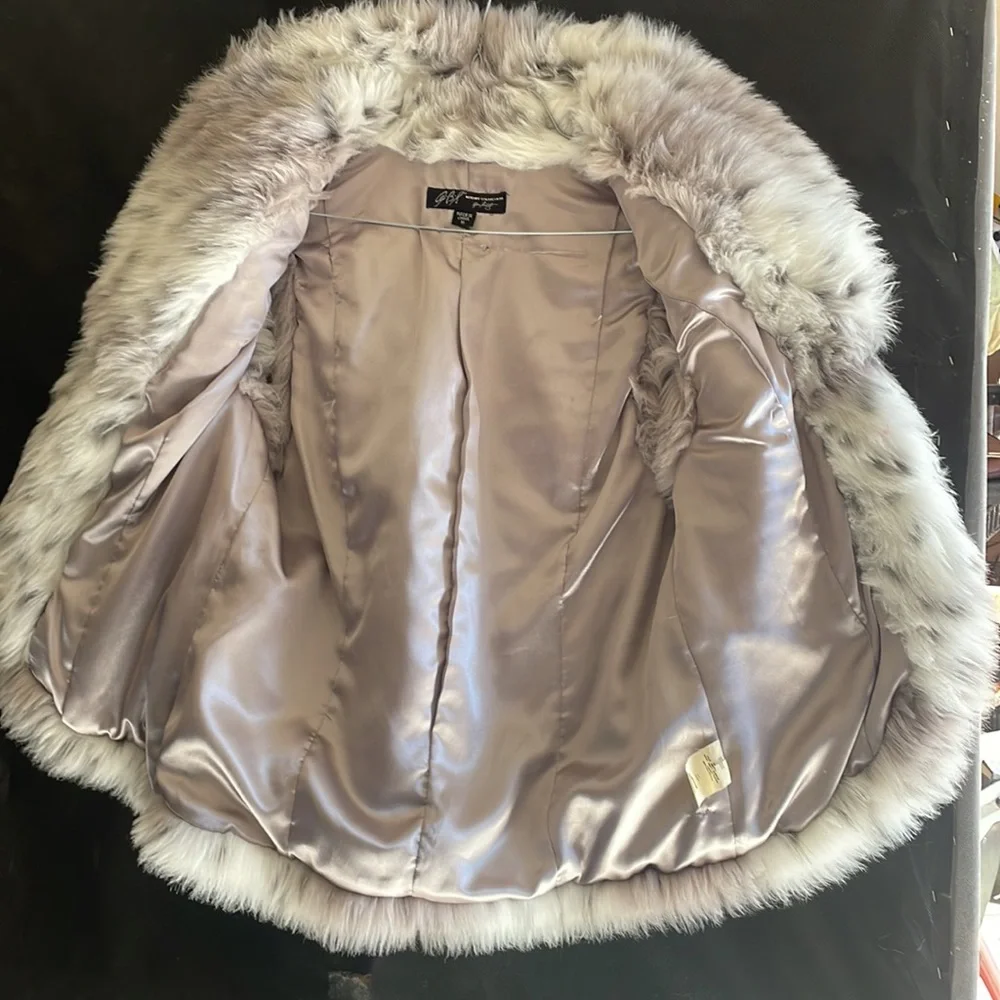 Vintage 90s Allen Schwartz Faux Fur Vest! Medium
